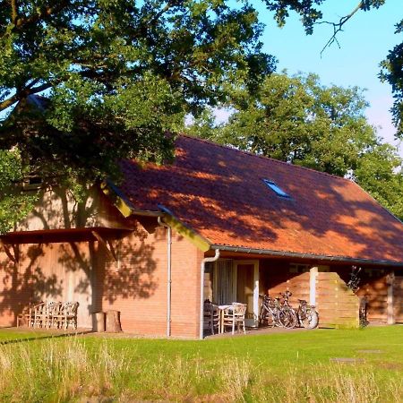 Peaceful Holiday Home With Roofed Terrace Geesteren  Oda fotoğraf